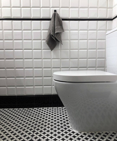 Black NUV Towel Hanger (set of 3)